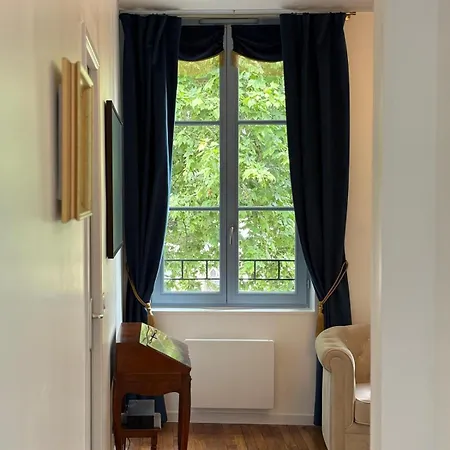 Apartment La Cour Des Murmures - Logis D'exception -