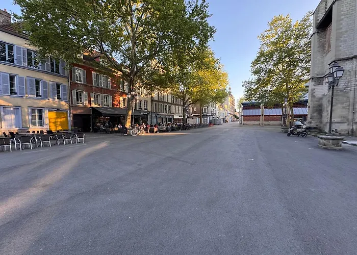 La Cour Des Murmures - Logis D'exception - *